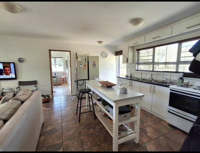 3 BEDROOM HOUSE FOR SALE IN BRITANNIA BAY